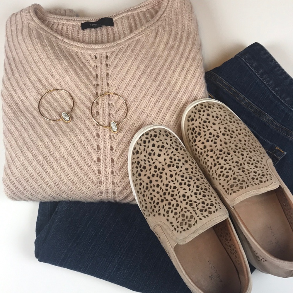 Sweater - Picture 5 of 7